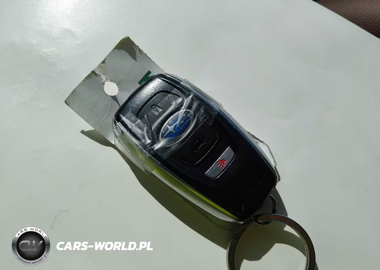 2020 Subaru Forester Touring VIN:JF2SKAXCXLH465594 - 11