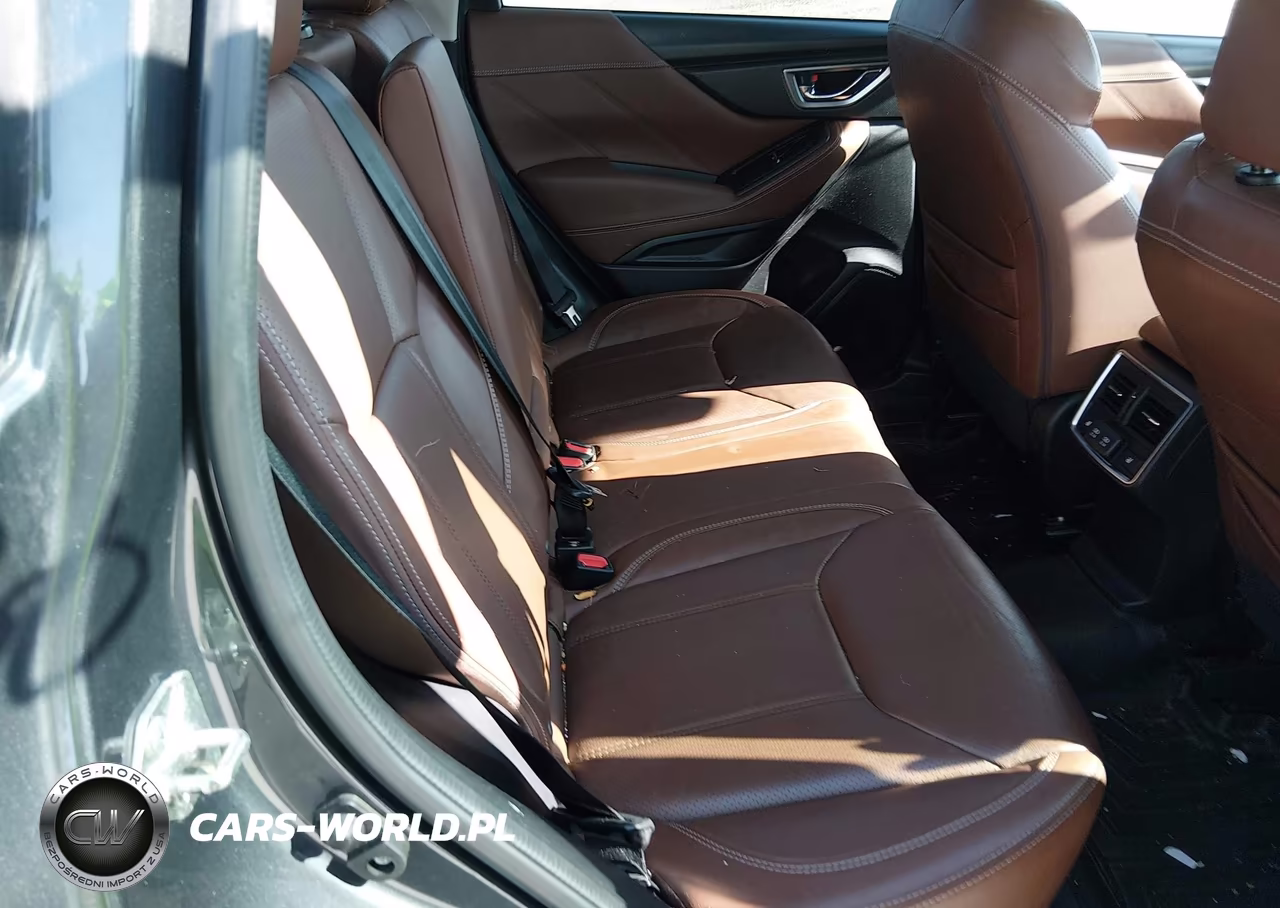 2020 Subaru Forester Touring VIN:JF2SKAXCXLH465594 - 8