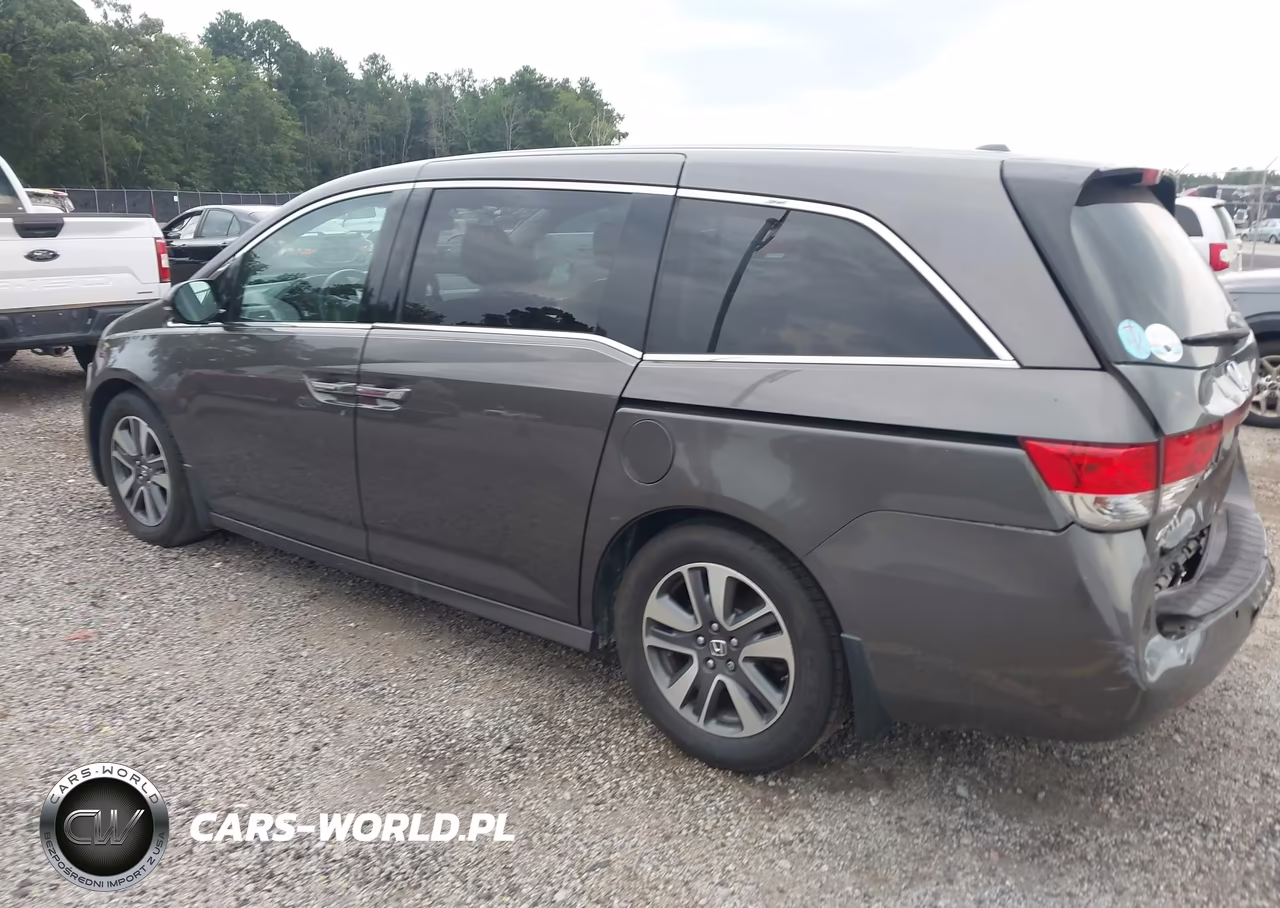 2015 Honda Odyssey Touring-Touring Elite VIN:5FNRL5H9XFB020183 - 3