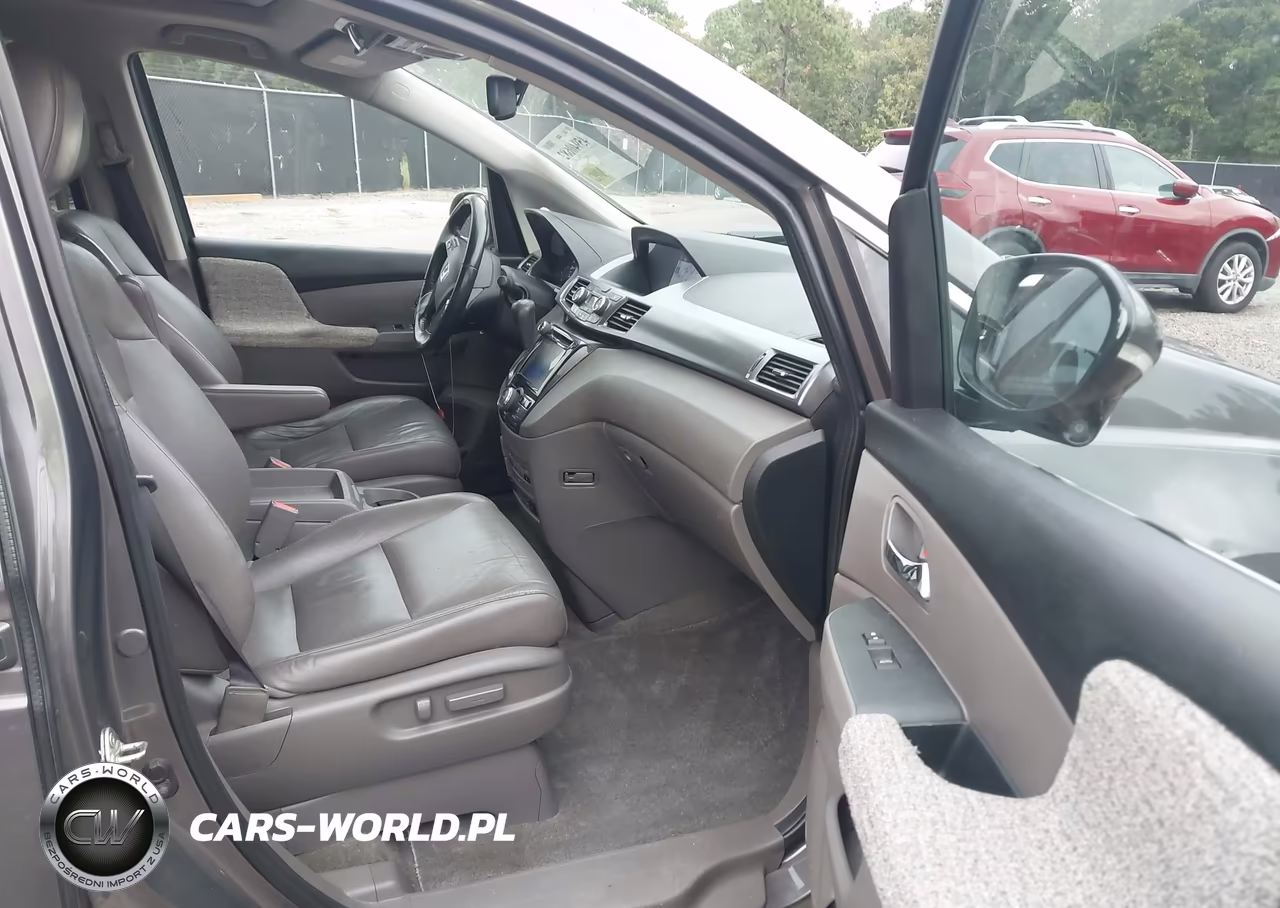 2015 Honda Odyssey Touring-Touring Elite VIN:5FNRL5H9XFB020183 - 5