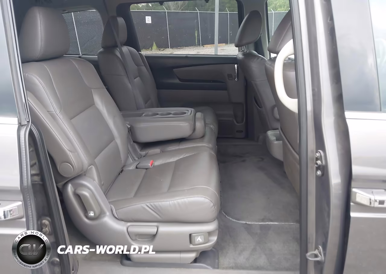 2015 Honda Odyssey Touring-Touring Elite VIN:5FNRL5H9XFB020183 - 8