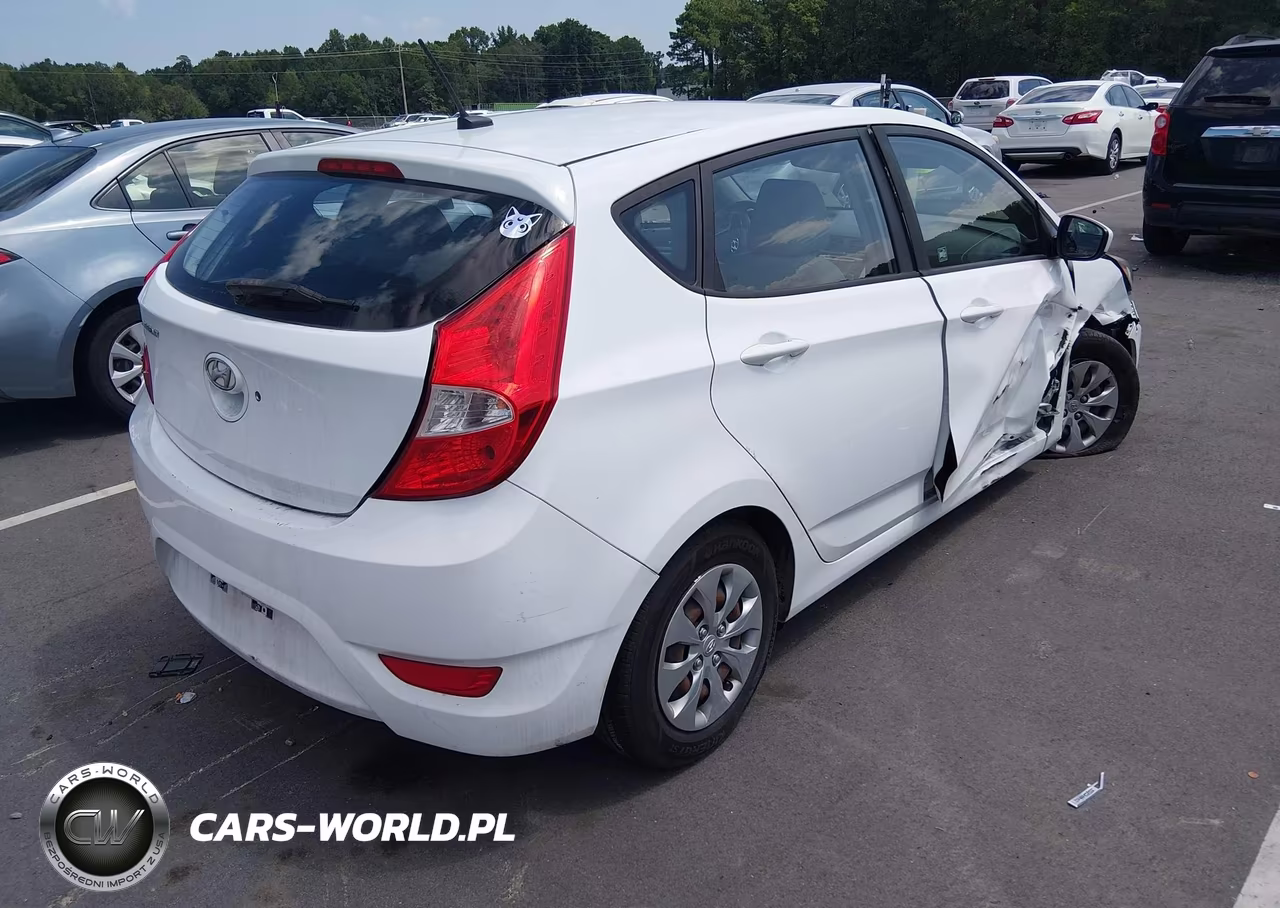 2017 Hyundai Accent Se VIN:KMHCT5AE7HU310920 - 4