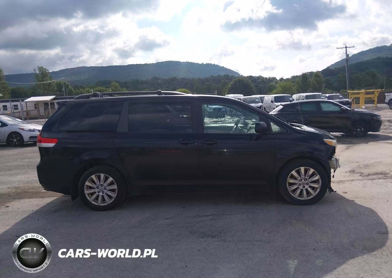 2011 Toyota Sienna Xle VIN:5TDDK3DC8BS026900 - 14