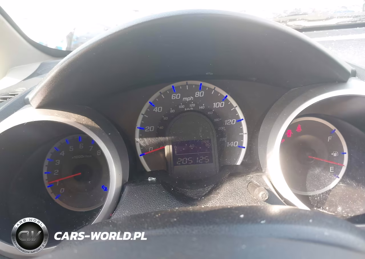 2012 Honda Fit VIN:JHMGE8H3XCC025664 - 7