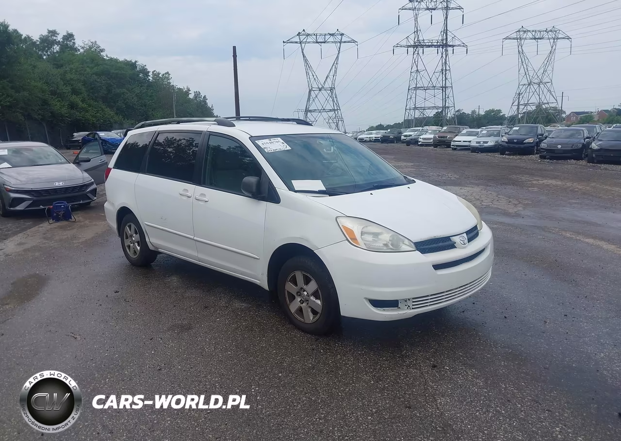 2005 Toyota Sienna Le – zdjęcie 1 z 11
