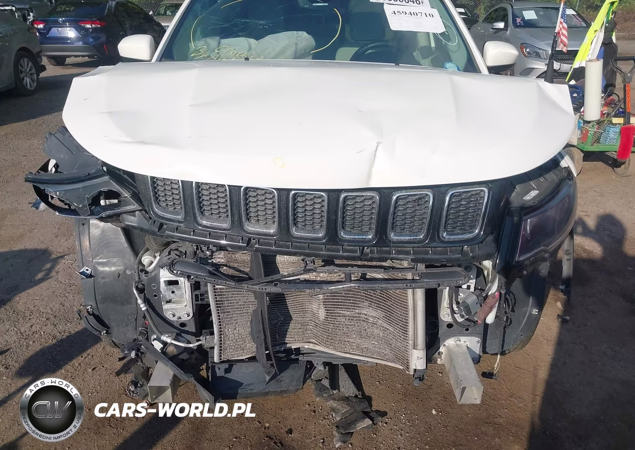 2020 Jeep Compass Latitude VIN:3C4NJCBB4LT166077 - 6