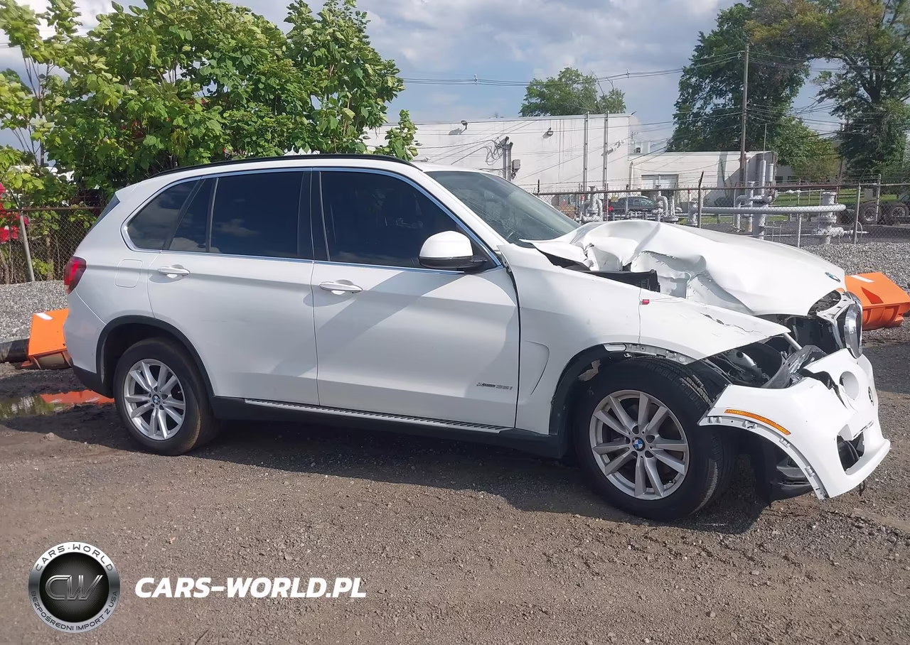 2015 BMW X5 xDrive35I VIN:5UXKR0C57F0K58173 - 13