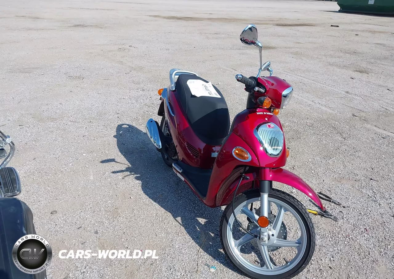 2010 Kymco Usa Inc People 150 – zdjęcie 1 z 15