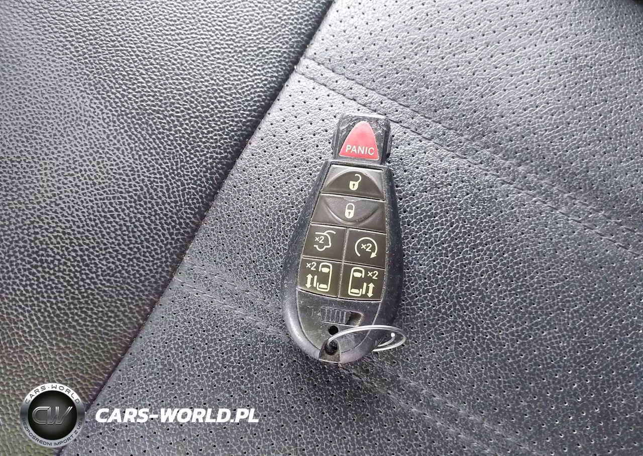 2018 Dodge Grand Caravan Gt VIN:2C4RDGEG0JR325359 - 11