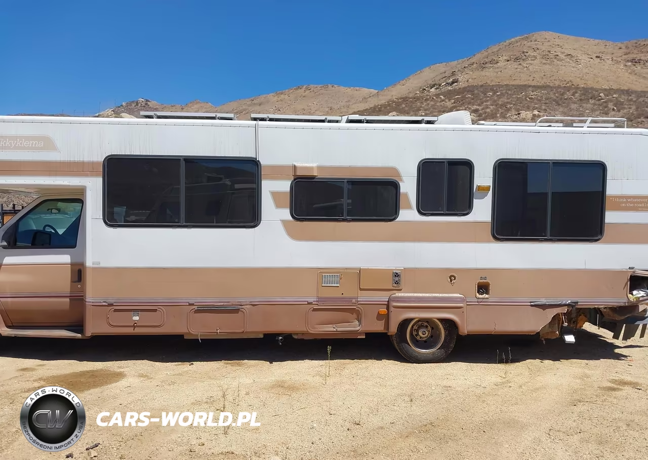 2000 Ford E-450 Cutaway Standard VIN:1FDXE45SXYHA12439 - 18