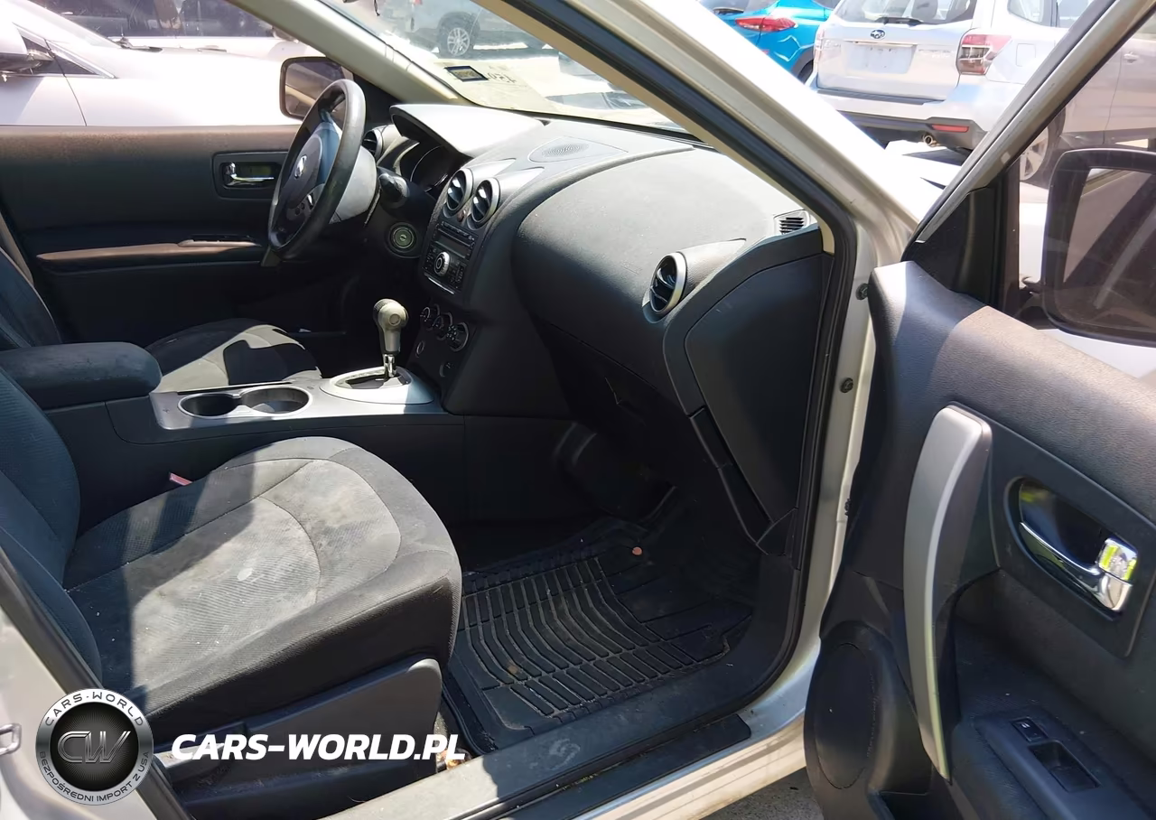 2011 Nissan Rogue S VIN:JN8AS5MV1BW677676 - 8