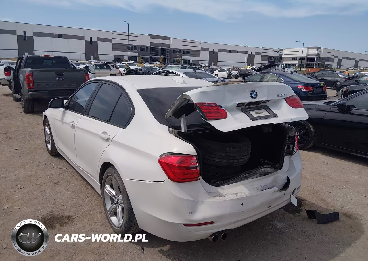 2014 BMW 328I VIN:WBA3A5G56ENP33623 - 3