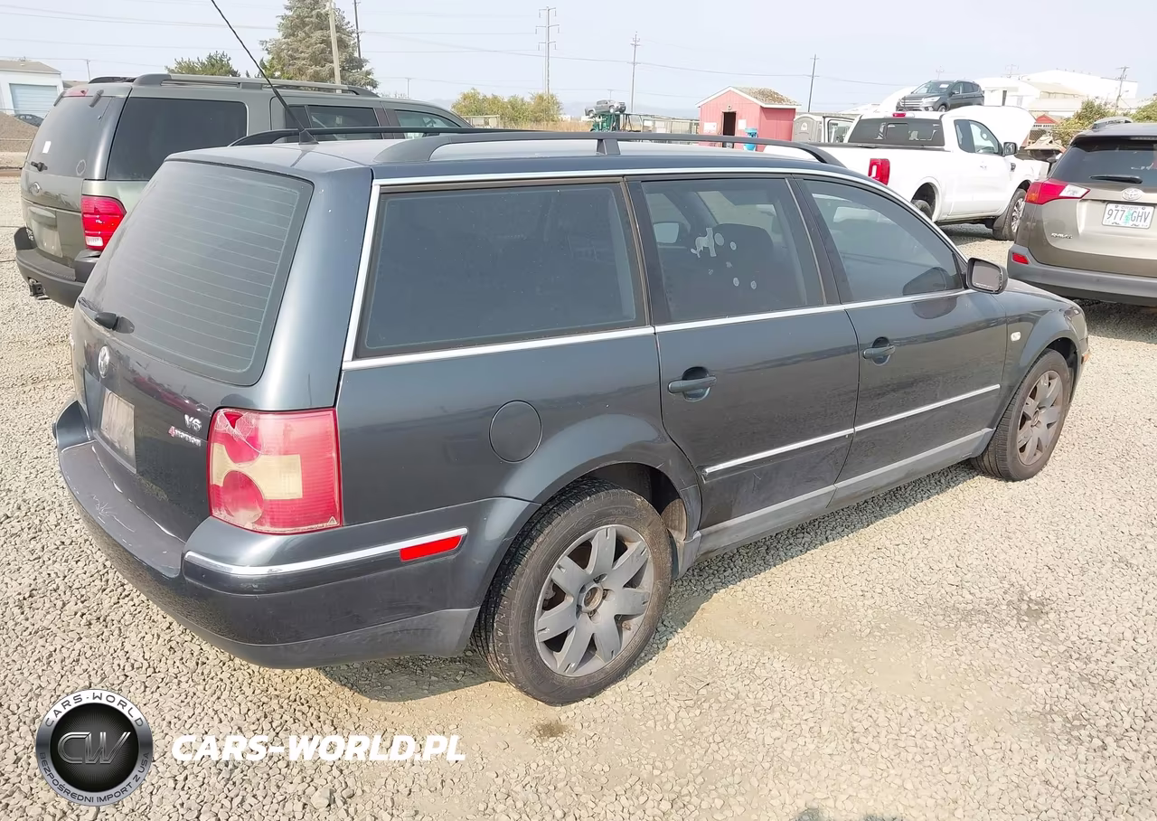 2003 Volkswagen Passat Glx VIN:WVWYH63B53E142928 - 4