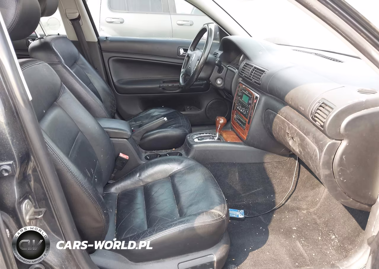 2003 Volkswagen Passat Glx VIN:WVWYH63B53E142928 - 5