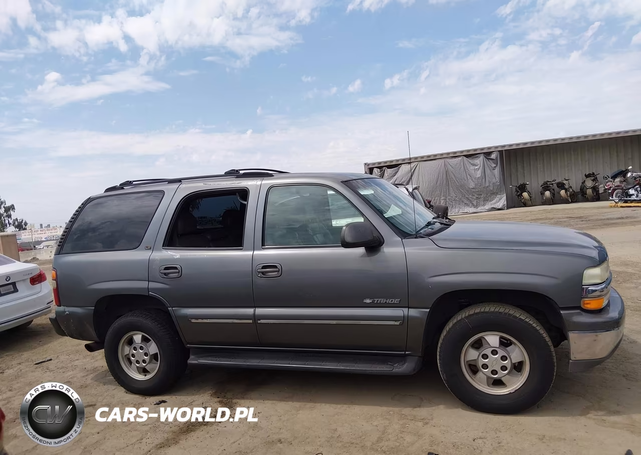2002 Chevrolet Tahoe Lt VIN:1GNEC13T92R189732 - 12