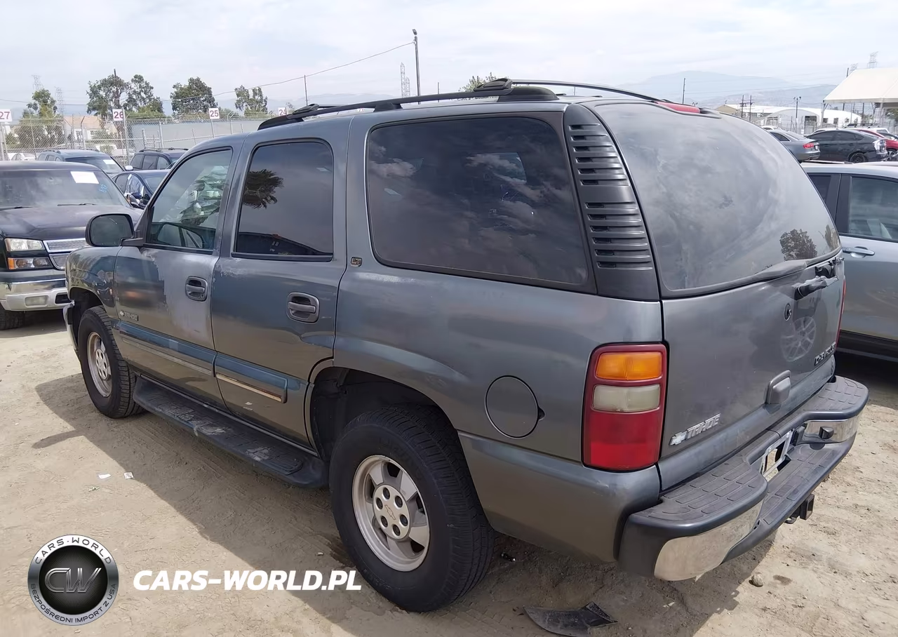 2002 Chevrolet Tahoe Lt VIN:1GNEC13T92R189732 - 3