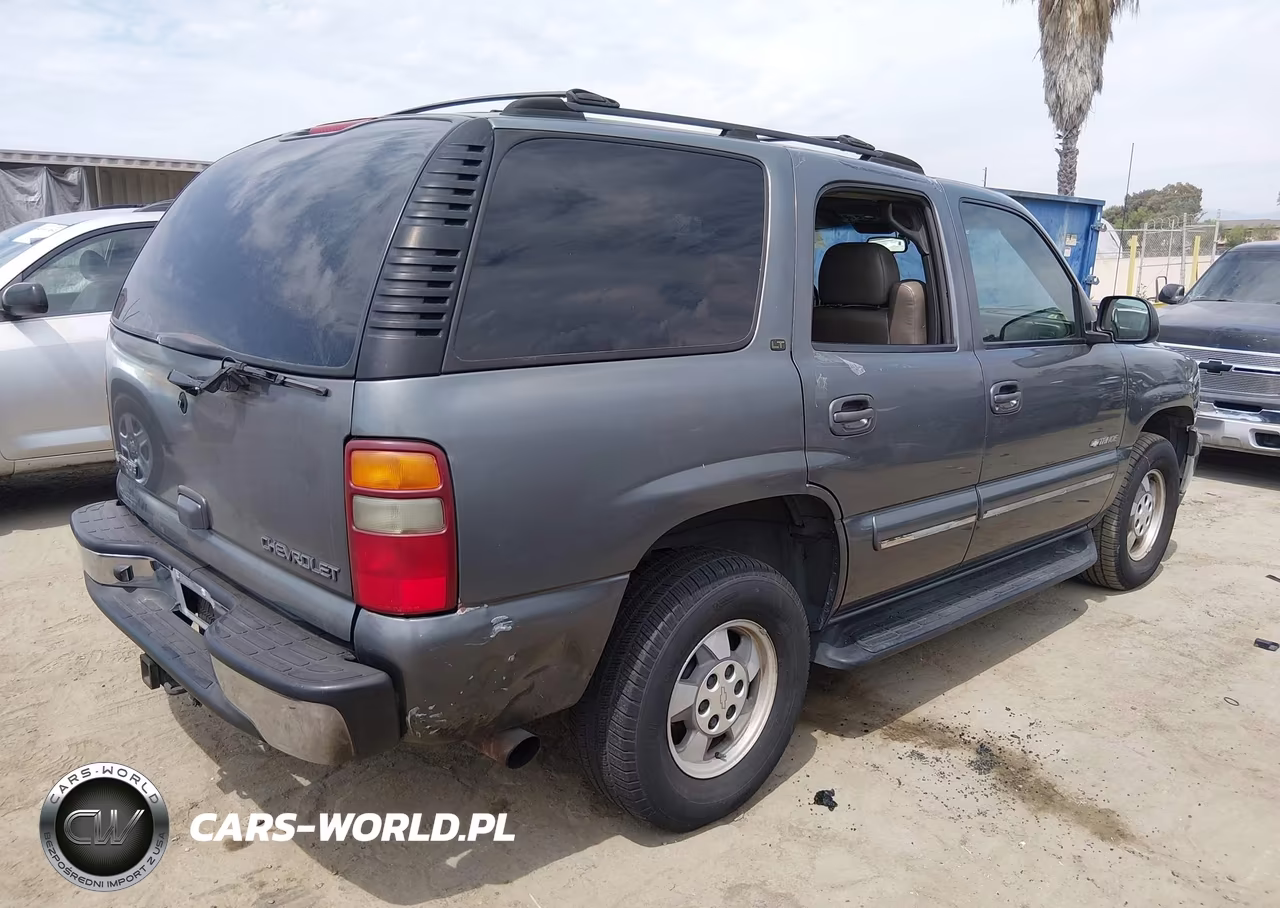 2002 Chevrolet Tahoe Lt VIN:1GNEC13T92R189732 - 4