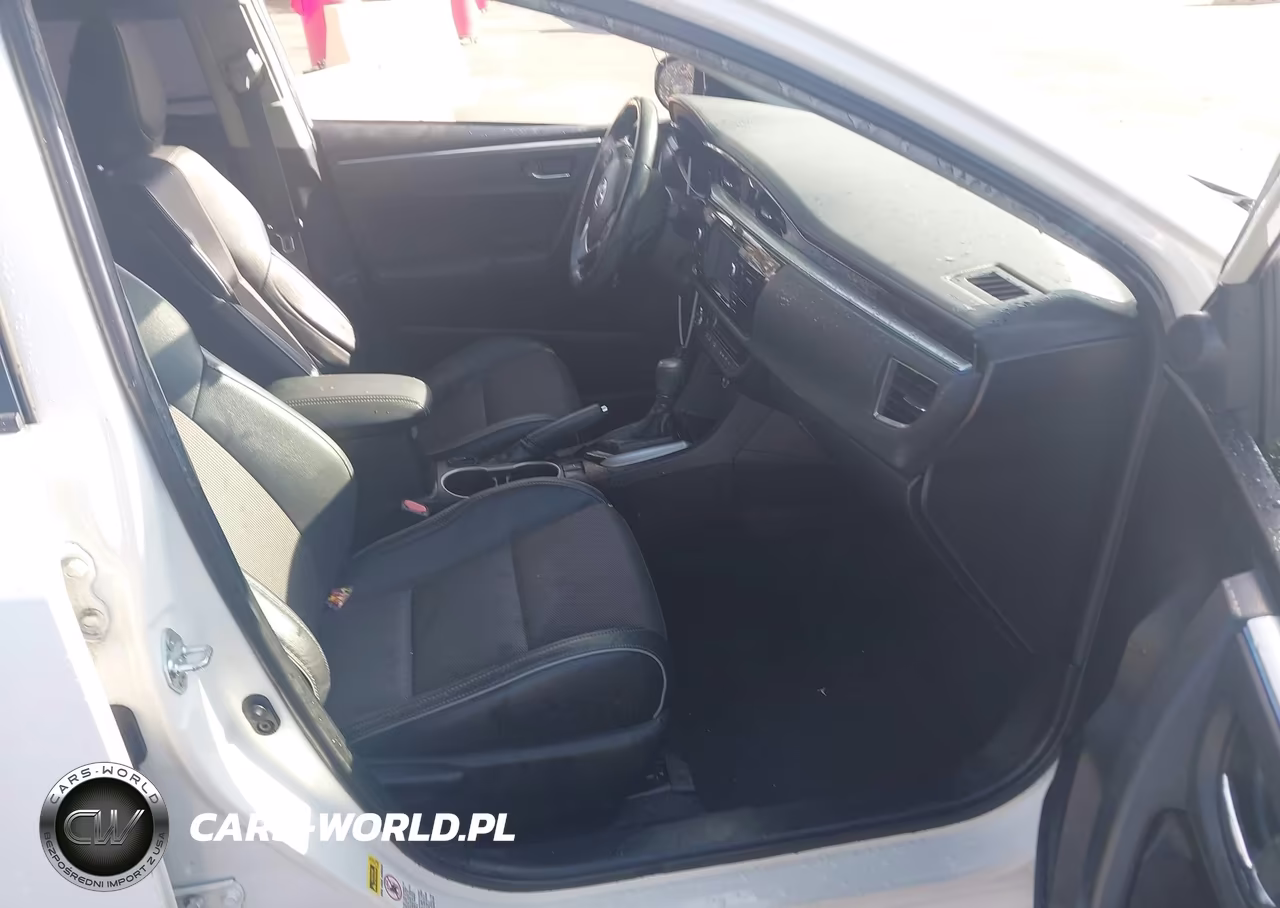 2015 Toyota Corolla S Plus VIN:5YFBURHE2FP280567 - 5