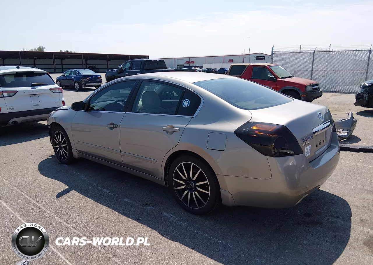 2012 Nissan Altima 2.5 S VIN:1N4AL2AP2CC130812 - 3