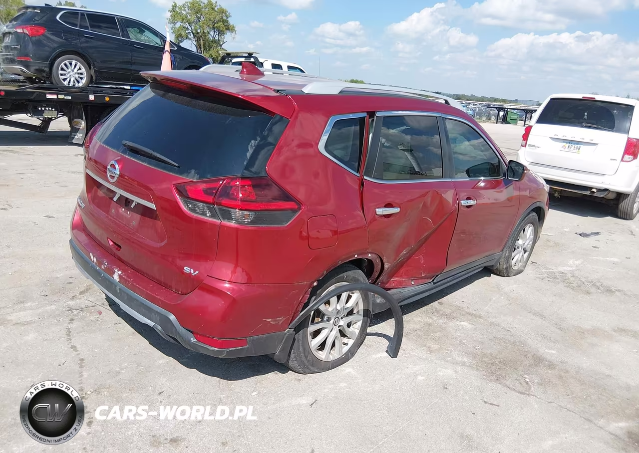2018 Nissan Rogue Sv VIN:5N1AT2MT1JC724979 - 4
