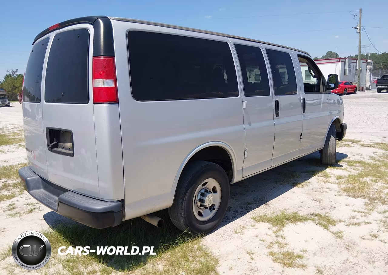 2020 Chevrolet Express Passenger Rwd 2500 Regular Wheelbase Ls VIN:1GAWGEFP7L1253248 - 4