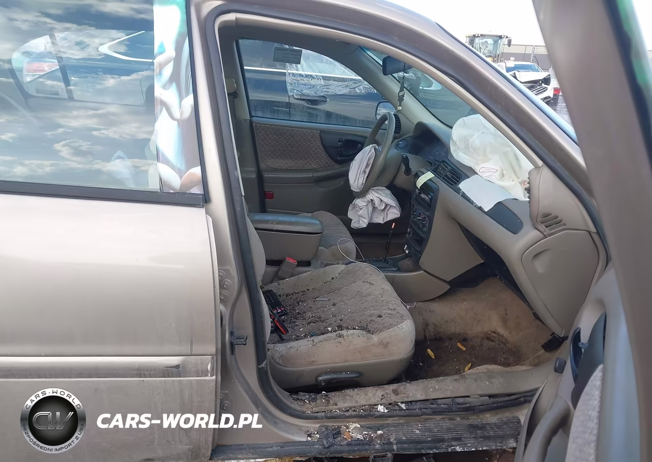 2000 Chevrolet Malibu VIN:1G1ND52J4Y6267351 - 5