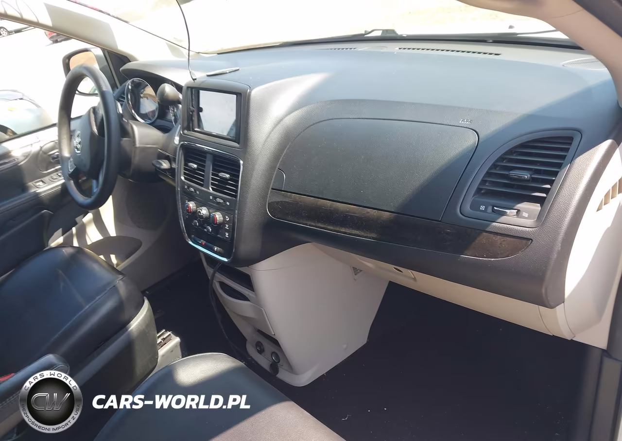 2019 Dodge Grand Caravan Se VIN:2C4RDGBG7KR524429 - 5