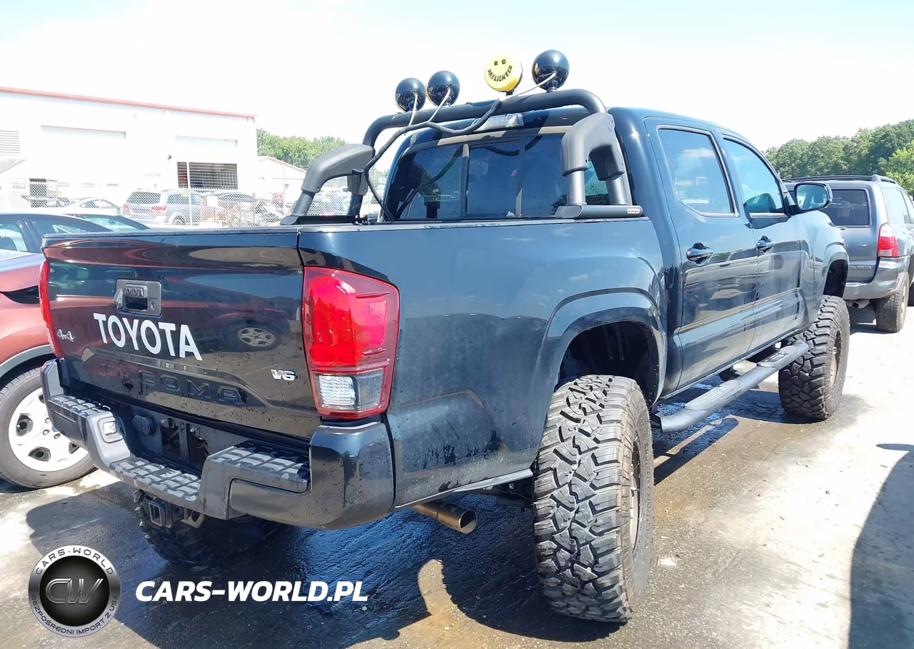 2023 Toyota Tacoma Sr V6 VIN:3TYCZ5AN1PT117219 - 4