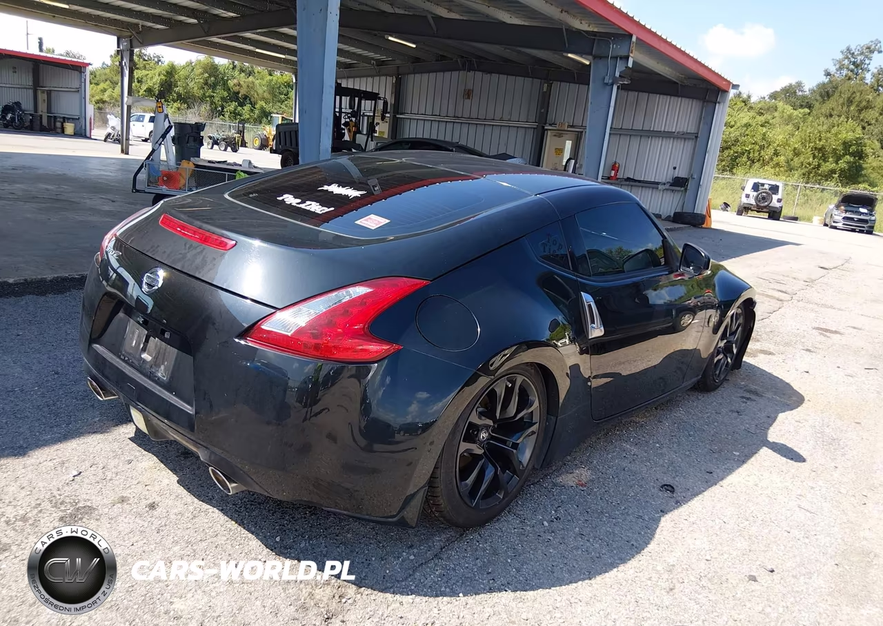 2015 Nissan 370Z VIN:JN1AZ4EH5FM440879 - 4