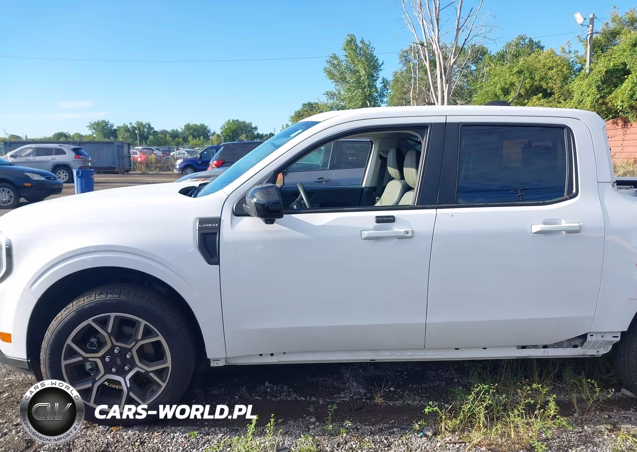 2025 Ford Maverick Lariat VIN:3FTTW8SA4SRB07930 - 15