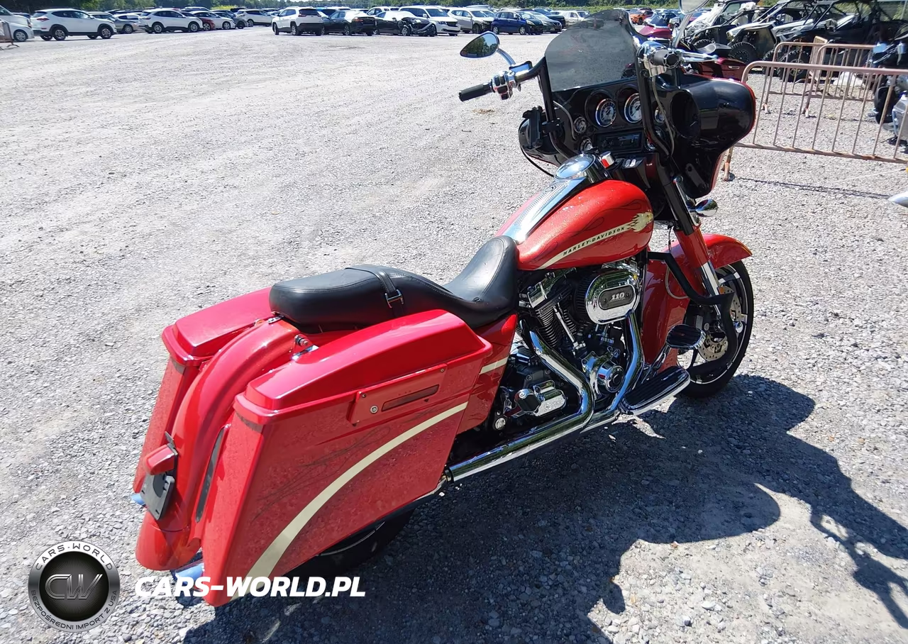 2010 Harley-Davidson Flhxse VIN:1HD1PZ811AB952365 - 4