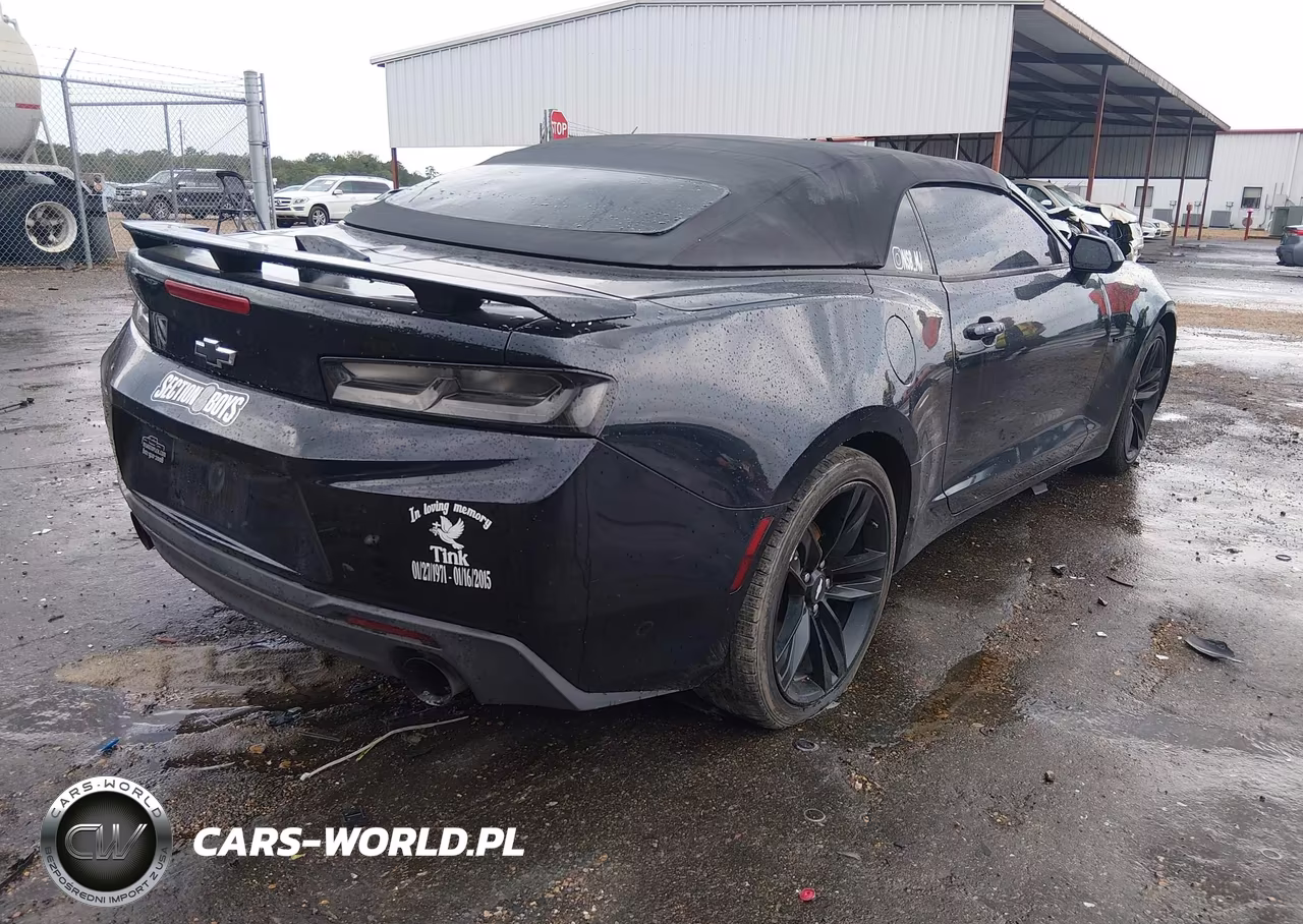 2018 Chevrolet Camaro 1Lt VIN:1G1FB3DX5J0156672 - 4
