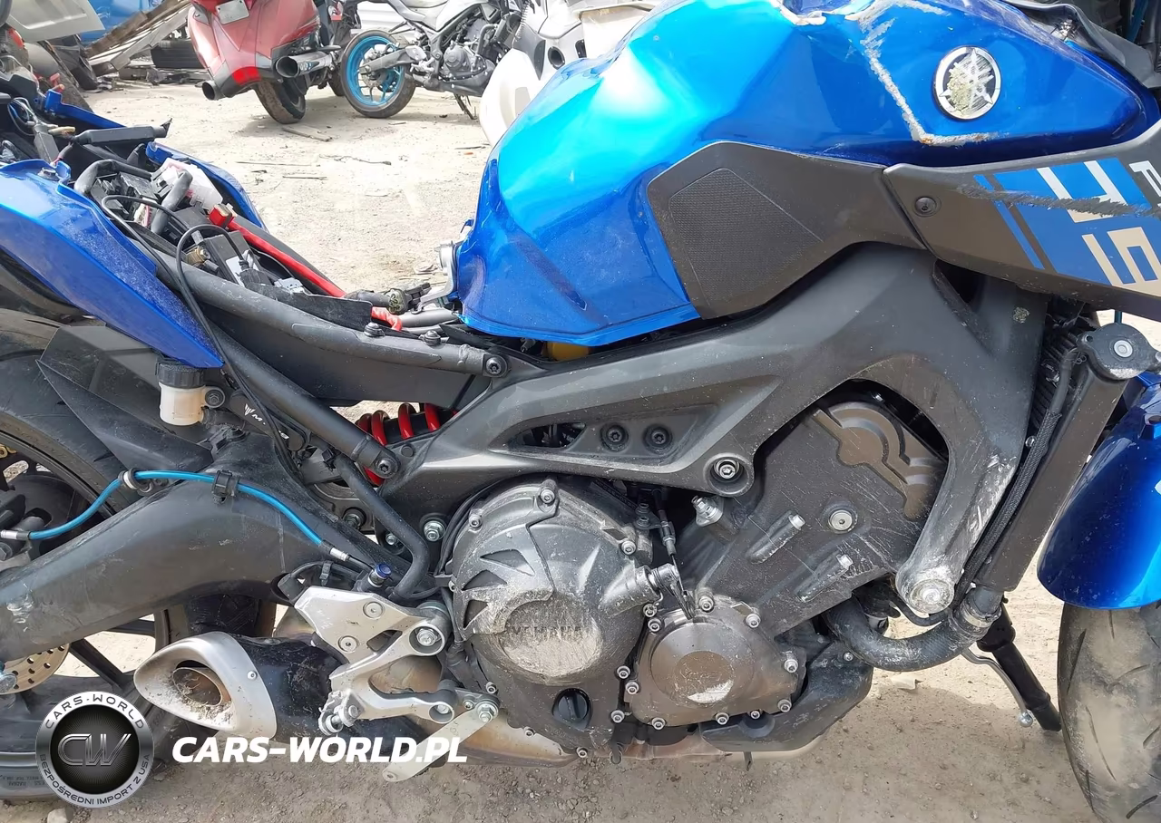 2016 Yamaha Fz09 VIN:JYARN33E2GA010076 - 8