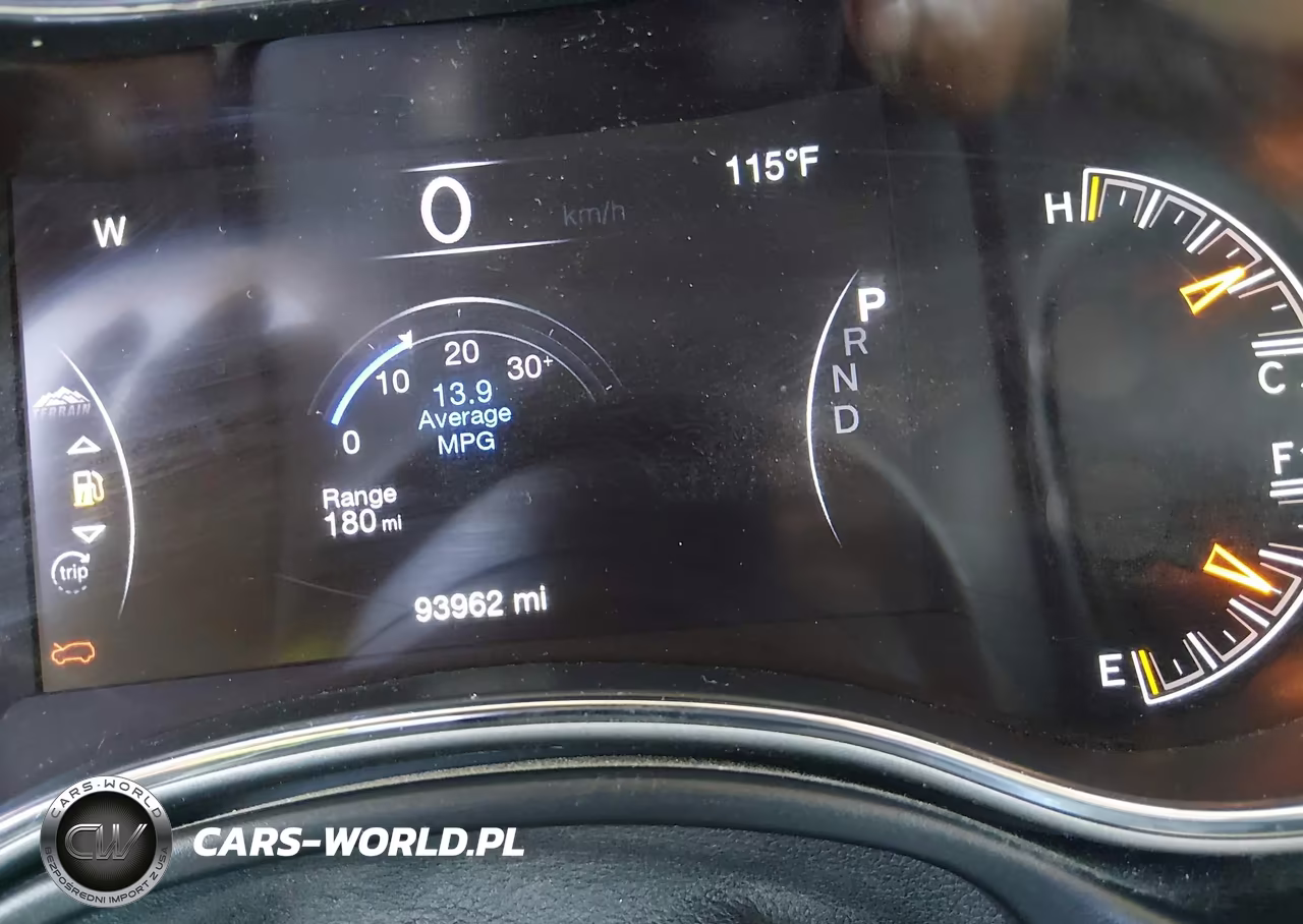 2019 Jeep Grand Cherokee Laredo E 4X4 VIN:1C4RJFAG9KC812613 - 7
