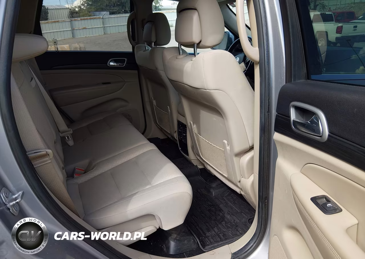 2019 Jeep Grand Cherokee Laredo E 4X4 VIN:1C4RJFAG9KC812613 - 8