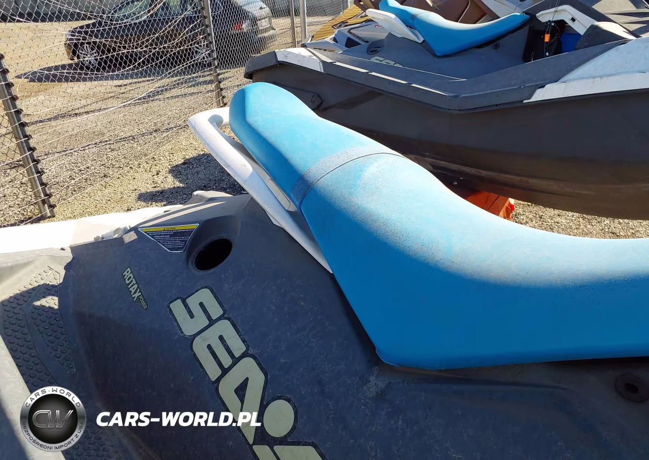 2019 Seadoo Spark VIN:00000YDV71039L819 - 8