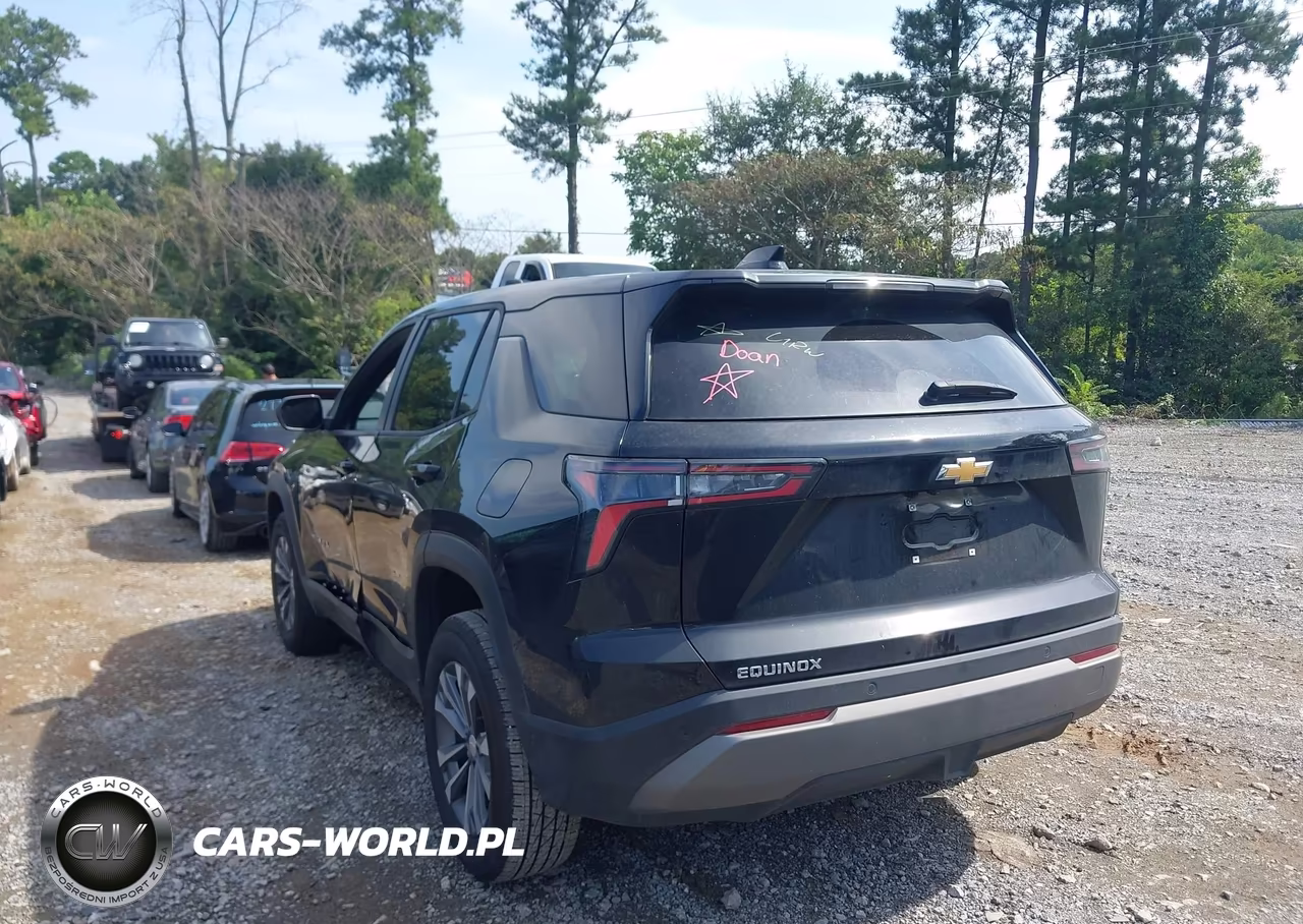 2026 Chevrolet Equinox Fwd Lt VIN:3GNAXHEG5TL323625 - 3