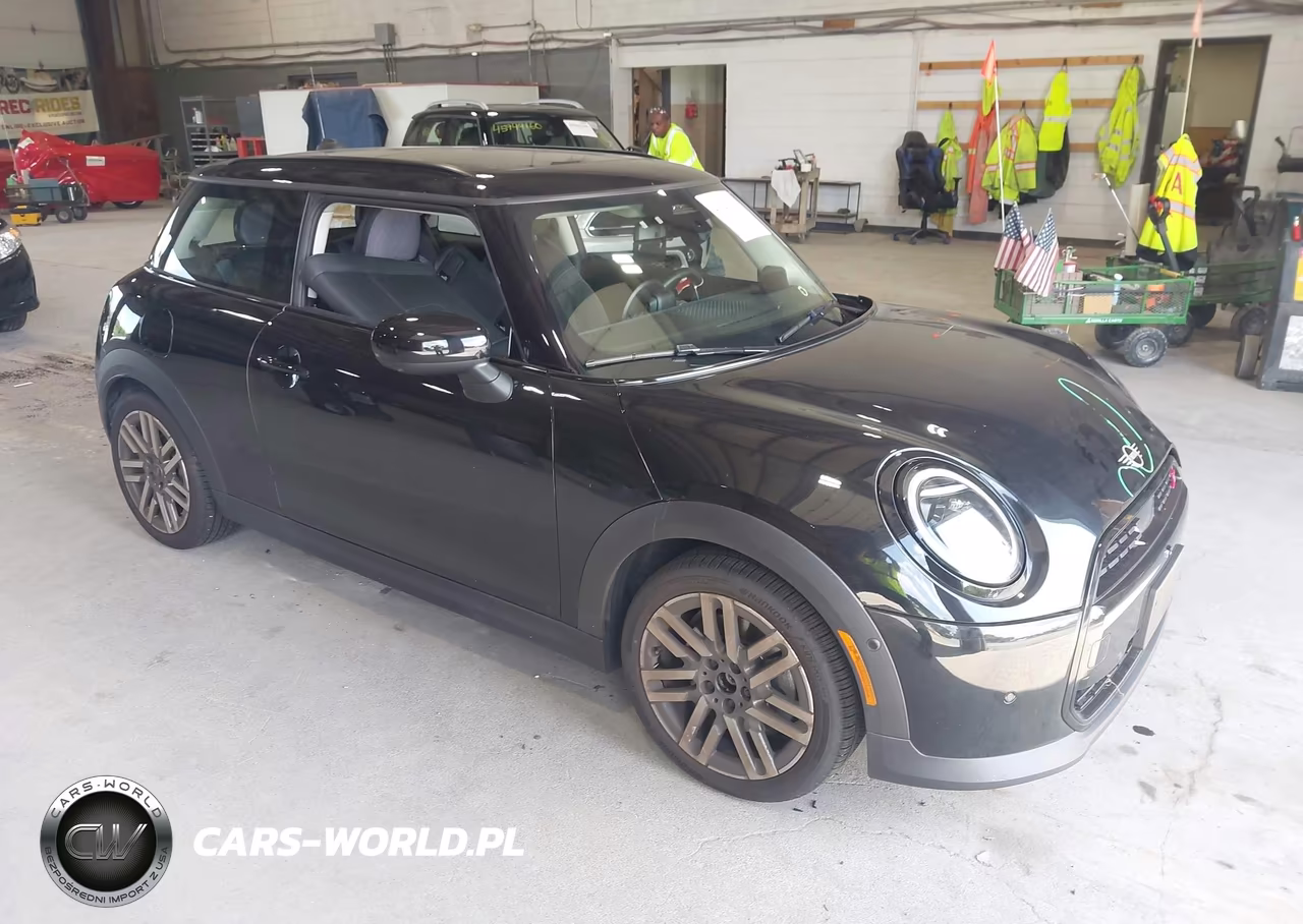 2025 Mini Hardtop Cooper S VIN:WMW23GD07S2X02162 - 1