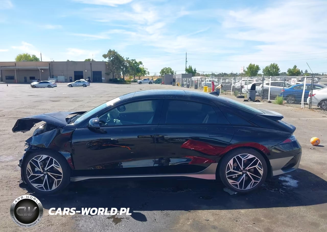 2025 Hyundai Ioniq 6 Limited VIN:KMHM54AA3SA115590 - 14