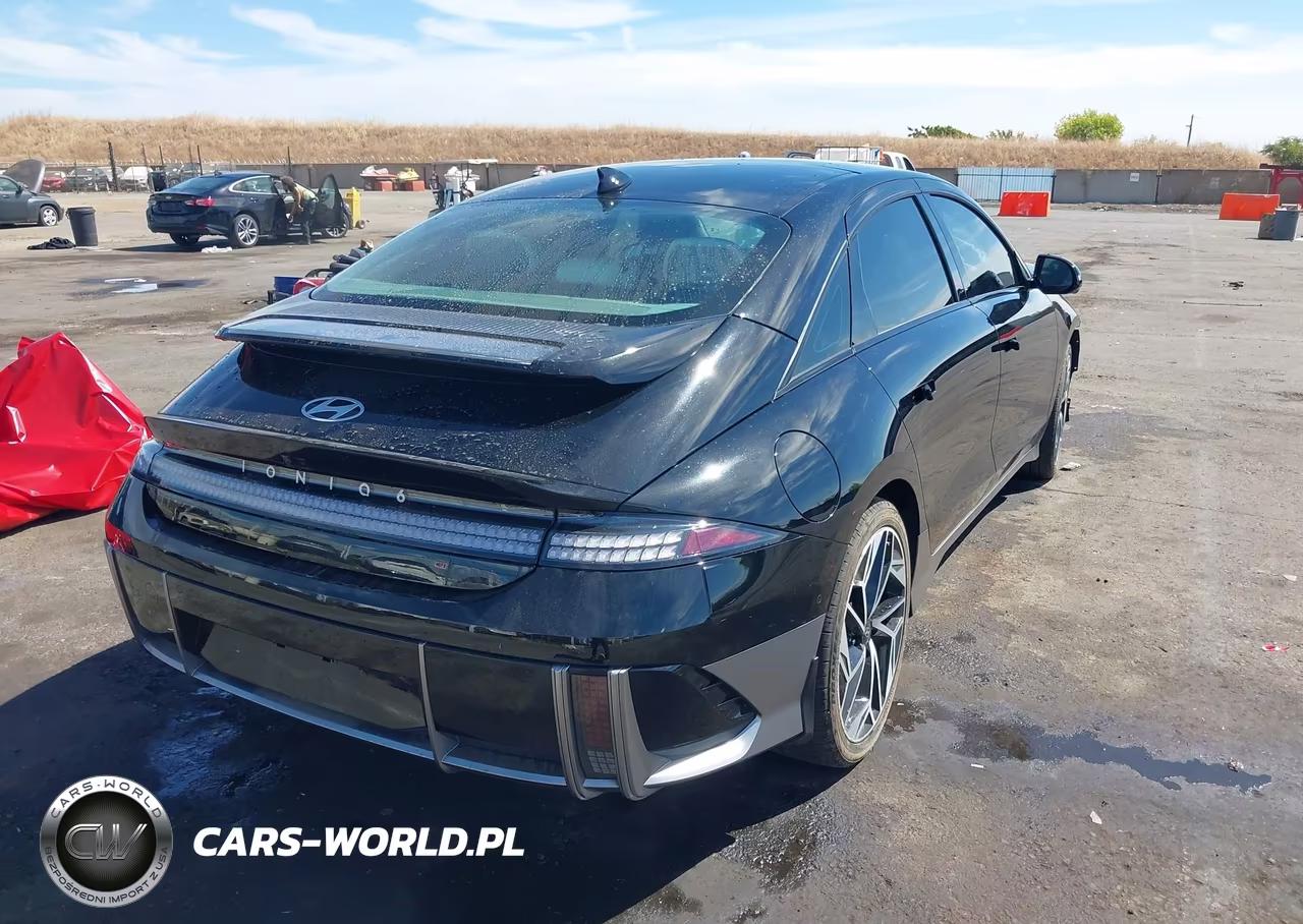 2025 Hyundai Ioniq 6 Limited VIN:KMHM54AA3SA115590 - 4