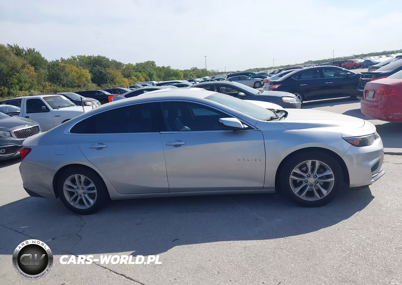 2016 Chevrolet Malibu 1Lt VIN:1G1ZE5ST3GF351935 - 13