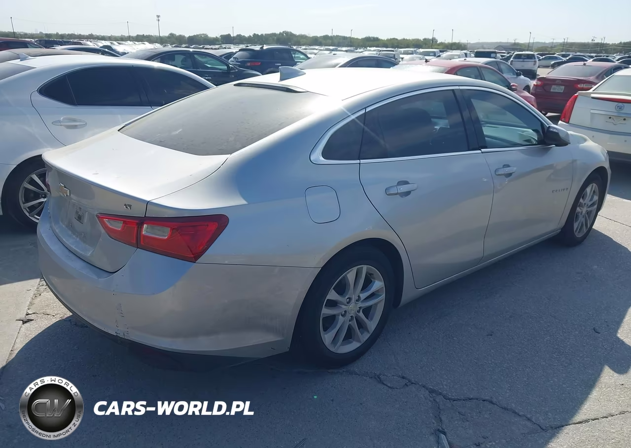 2016 Chevrolet Malibu 1Lt VIN:1G1ZE5ST3GF351935 - 4