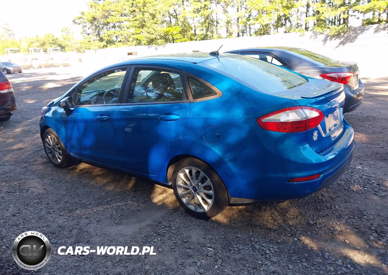 2014 Ford Fiesta Se VIN:3FADP4BJXEM205443 - 3
