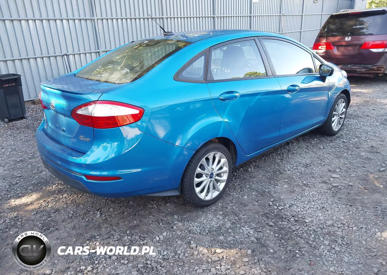 2014 Ford Fiesta Se VIN:3FADP4BJXEM205443 - 4