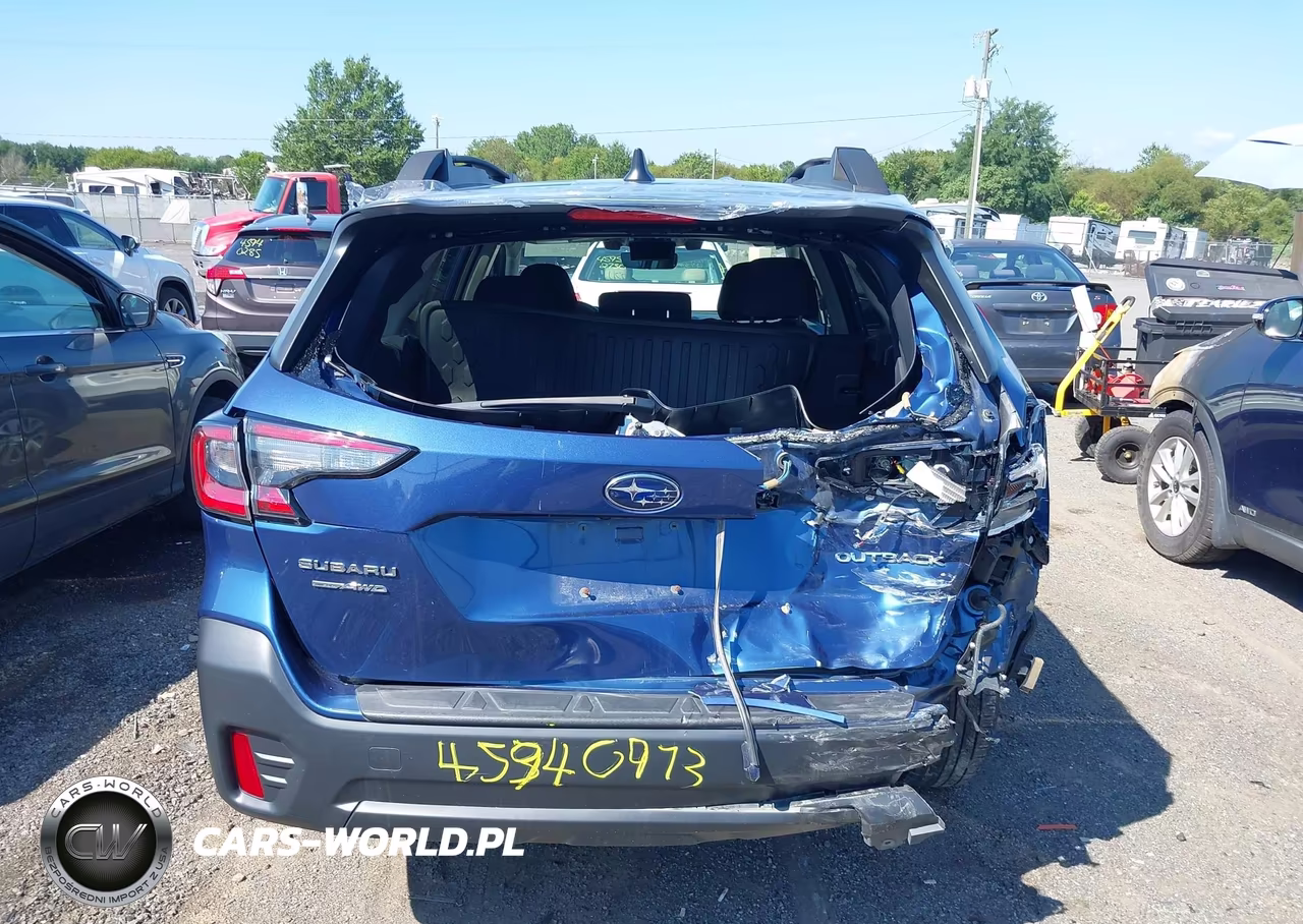 2022 Subaru Outback Premium VIN:4S4BTADC6N3214390 - 17