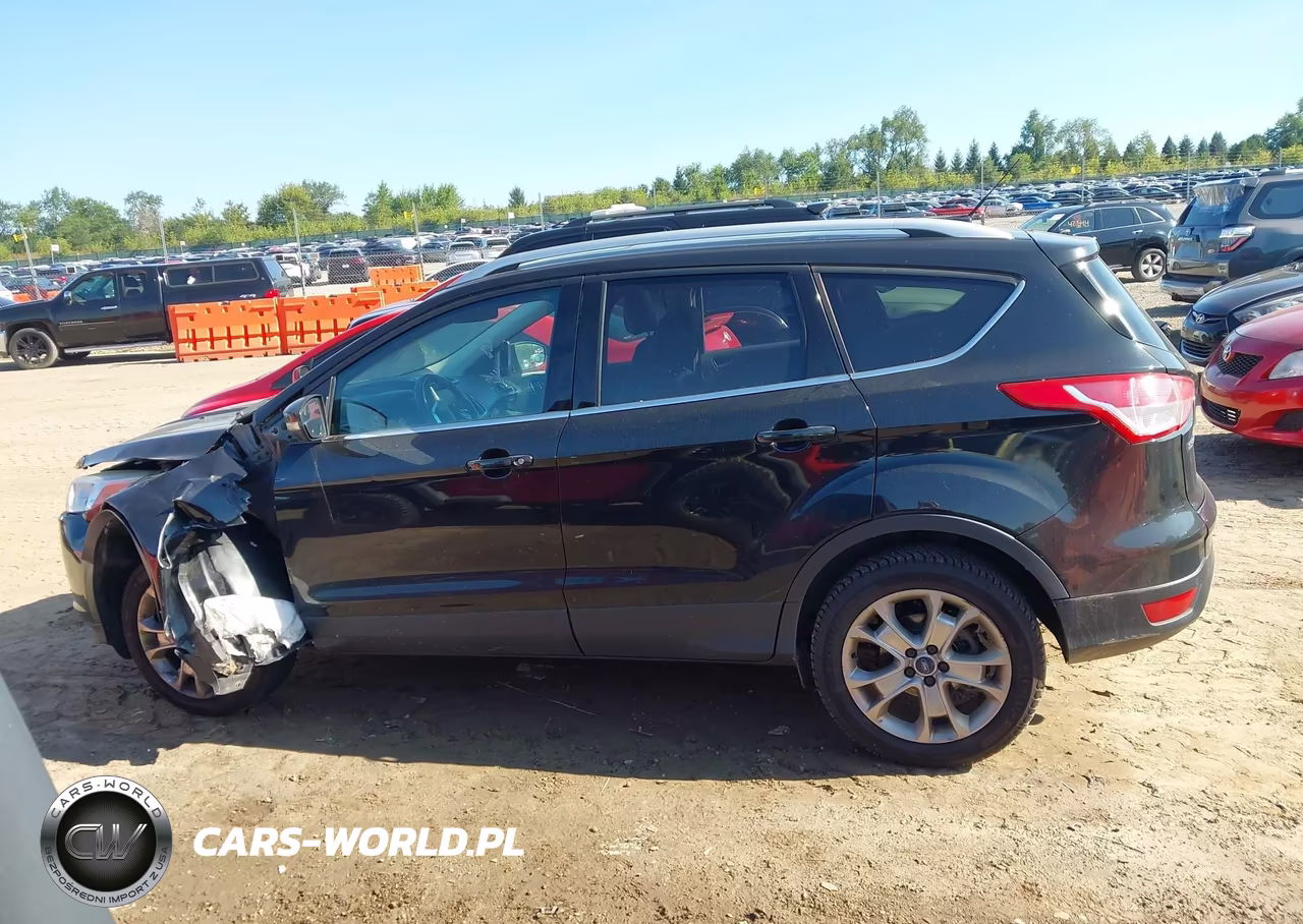 2015 Ford Escape Titanium VIN:1FMCU9J98FUA83497 - 14