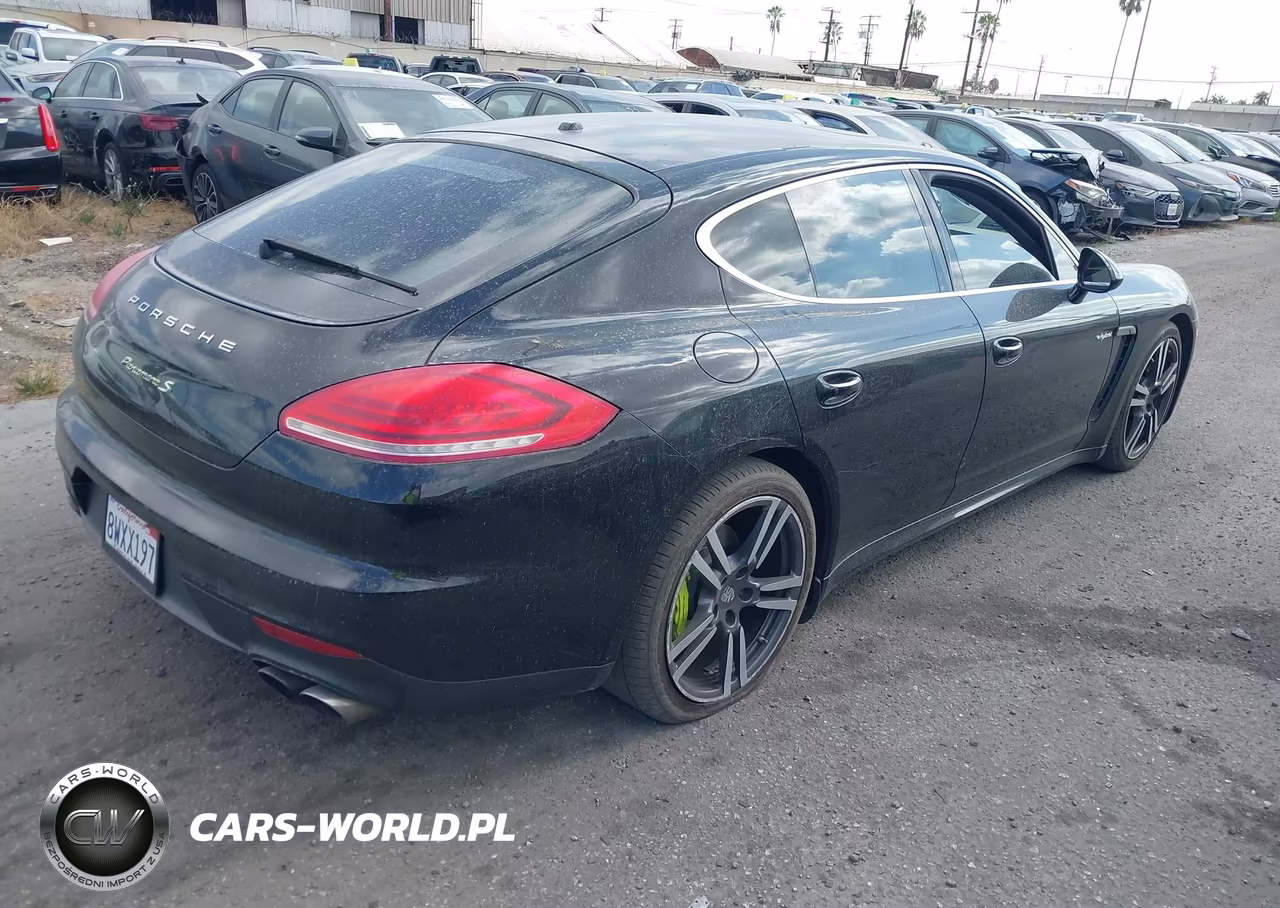 2016 Porsche Panamera E-Hybrid S VIN:WP0AD2A78GL040044 - 4