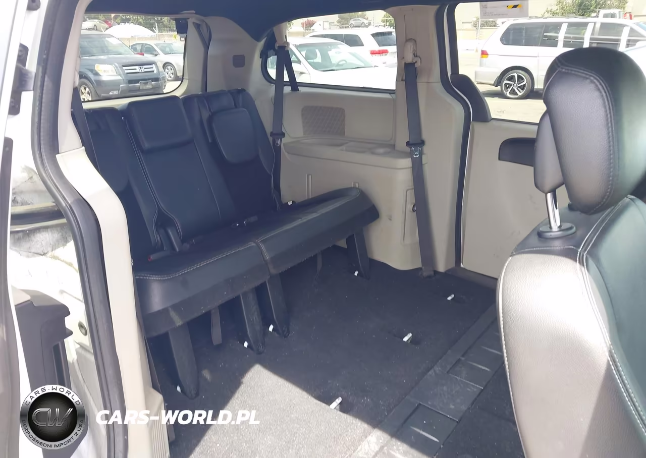 2017 Dodge Grand Caravan Sxt VIN:2C4RDGCG9HR814355 - 8