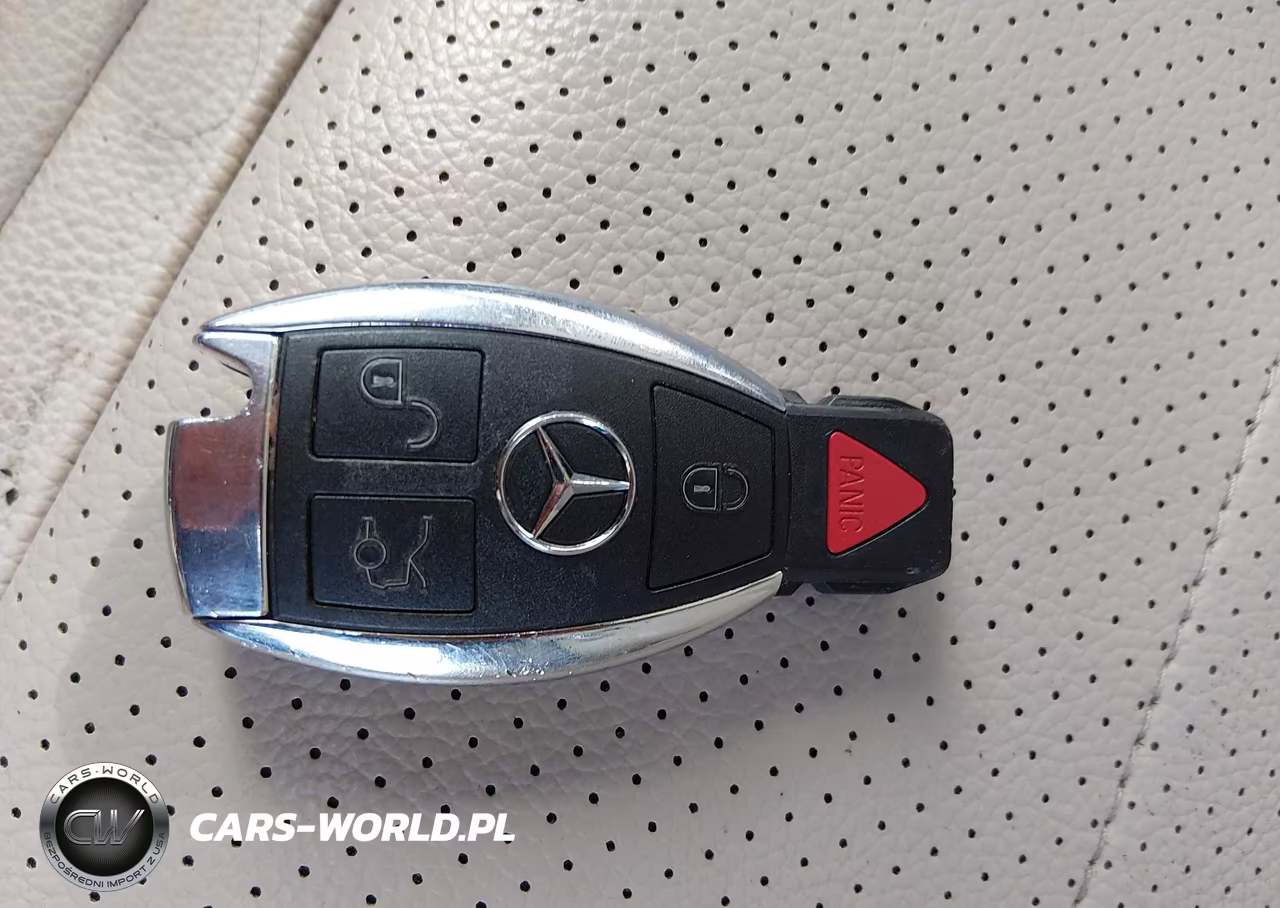 2015 Mercedes-Benz C 300 Luxury 4Matic VIN:55SWF4KB8FU006281 - 11