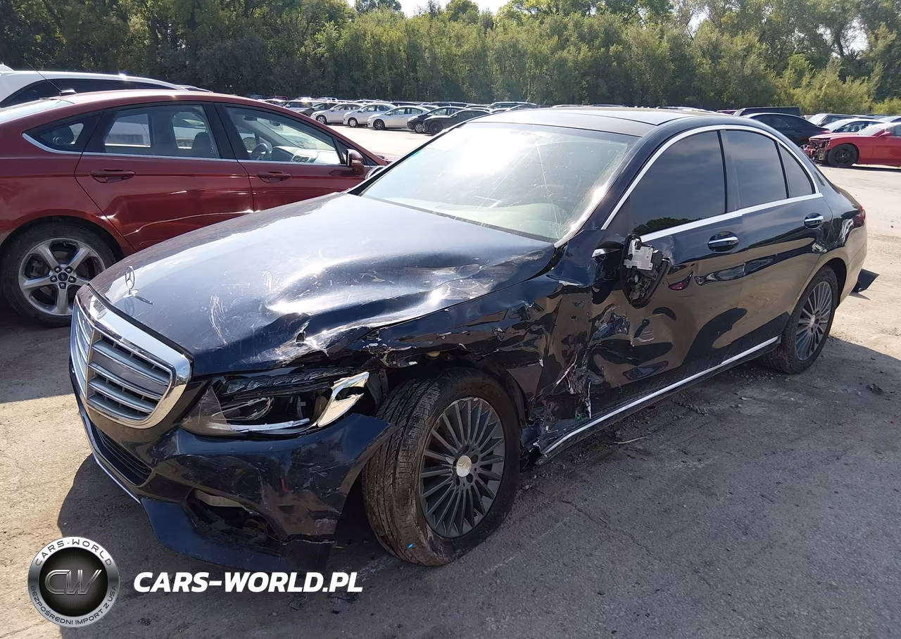 2015 Mercedes-Benz C 300 Luxury 4Matic VIN:55SWF4KB8FU006281 - 2